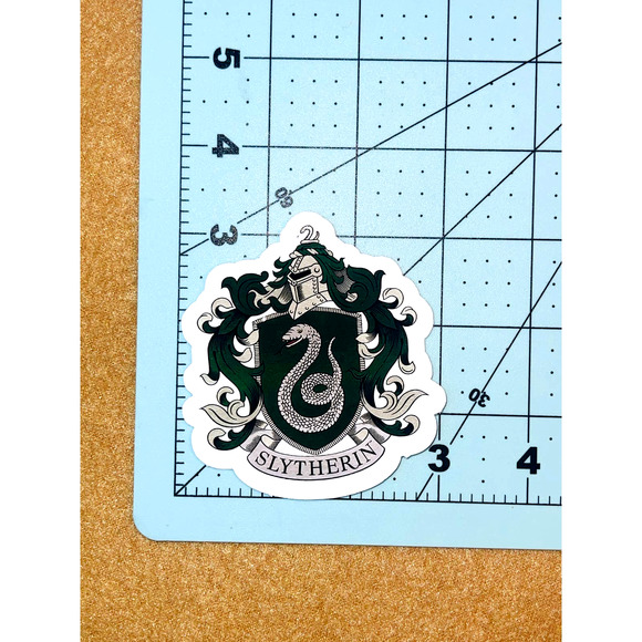 HP Wizard Griffindor Slytherin High Quality Water Resistant Sticker Decal 4pack - Picture 3 of 5